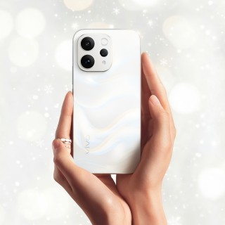 vivo S50 and S50 Pro Mini launch with Snapdragon 8-Series chips, triple 50MP cameras and long-lasting batteries